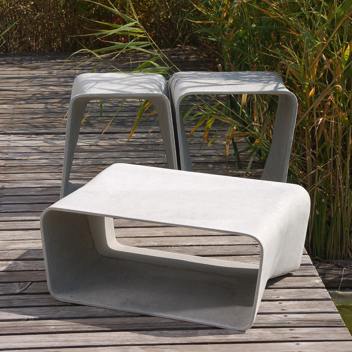 Ecal_Tisch_Hocker_Kamp1_1200x1200